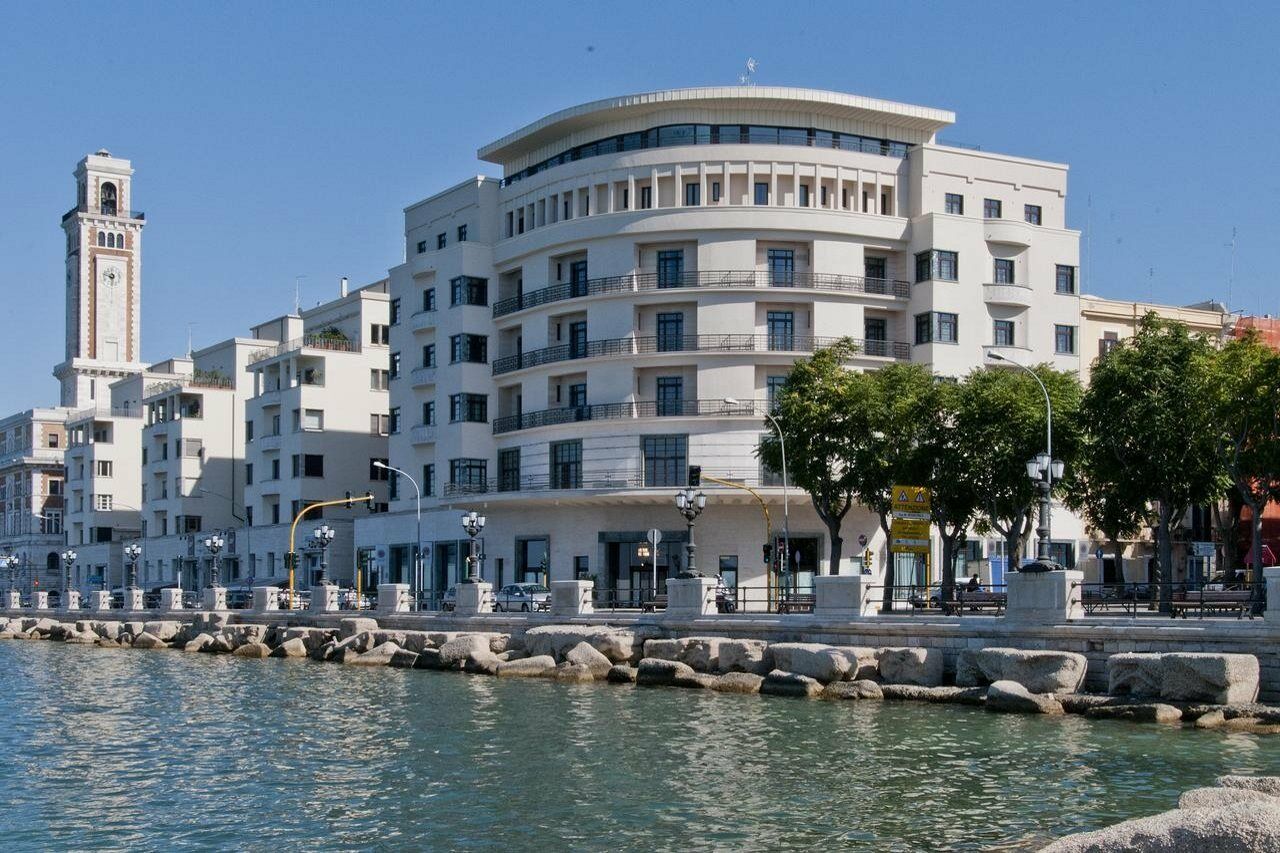 Jr Hotels Bari Grande Albergo Delle Nazioni Екстериор снимка